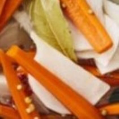 Маринованная репа с морковью